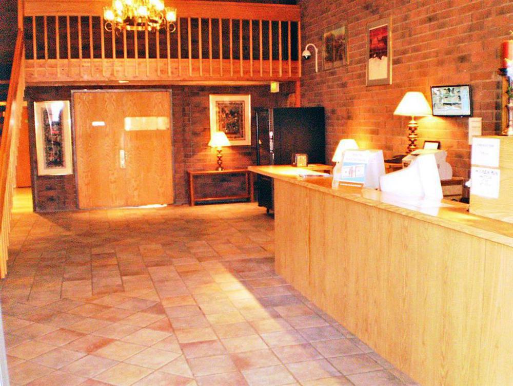 Evanston Inn At Exit 6 Interior photo